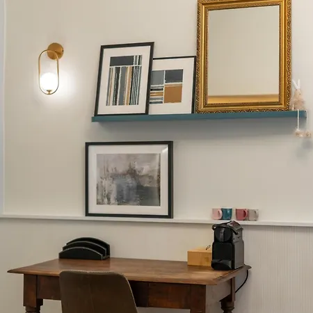 Lejlighed Little Blue Den • 1Br • Main Sq. • Quiet Hideaway *