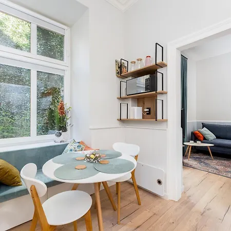 Little Blue Den • 1Br • Main Sq. • Quiet Hideaway Lejlighed *